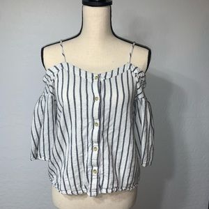 White and blue striped top